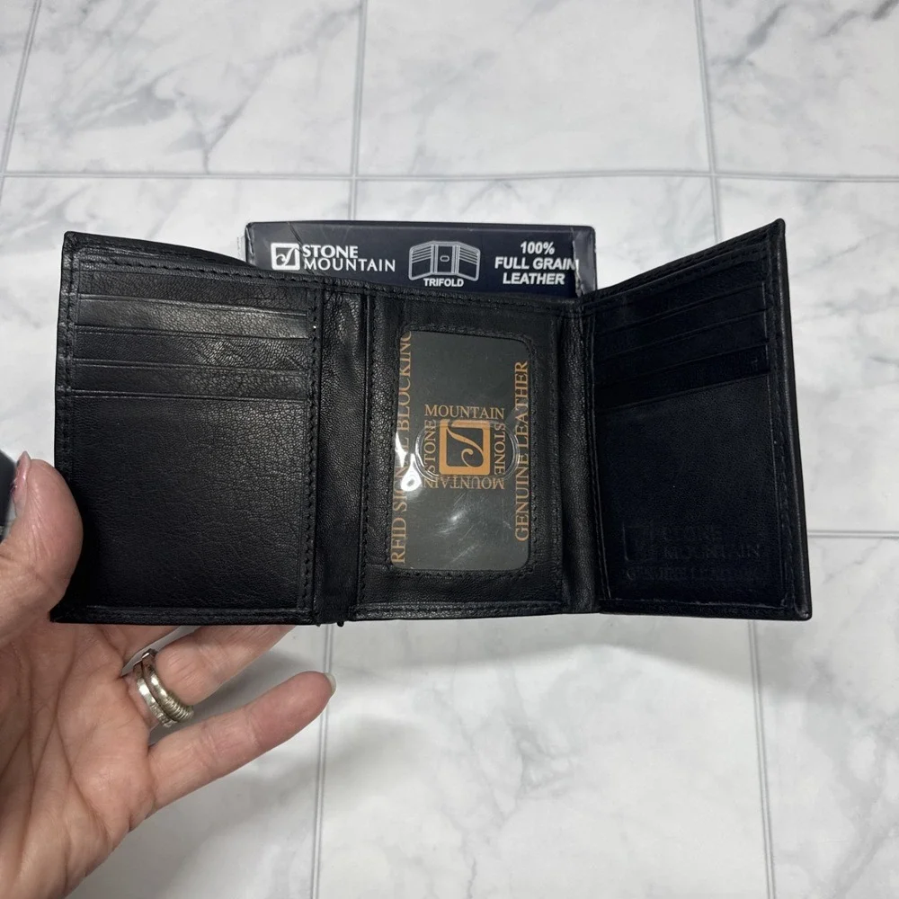 Stone Mountain Men's Leather Wallet Trifold - RFID Protection - Black New In Box